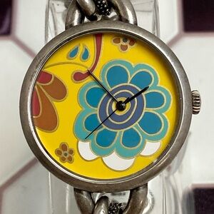 Lucky Brand Chunky Chain Bracelet Watch with 70s Vibe Flower Dial